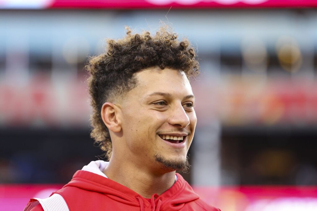 The Tampa Bay Buccaneers announced the signing of Patrick Mahomes as their…