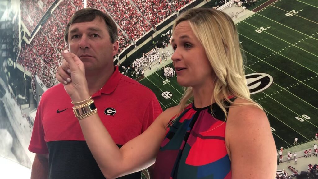 Kirby Paul Smart divorced with Mary Beth Lycett his wife because he caught her with …