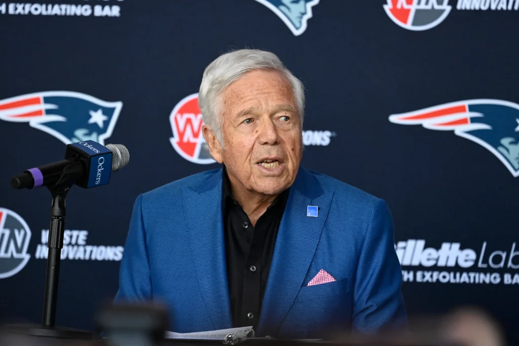 The owner of New England Patriot, Robert Kraft, just announced the salary increment to all the players…