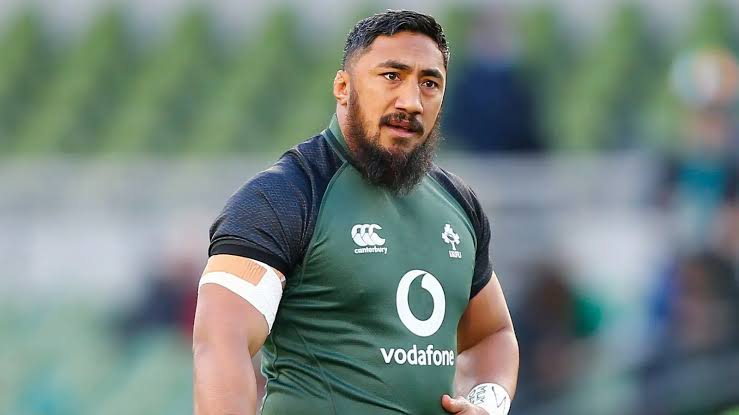 Triste nouvelle: Centre Bundee Aki a annoncé qu'il quittait aujourd'hui.